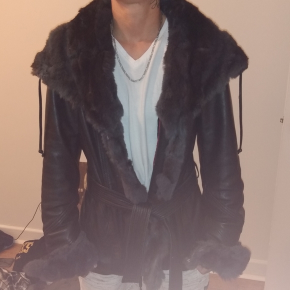 Leather jacket - Picture 3 of 6